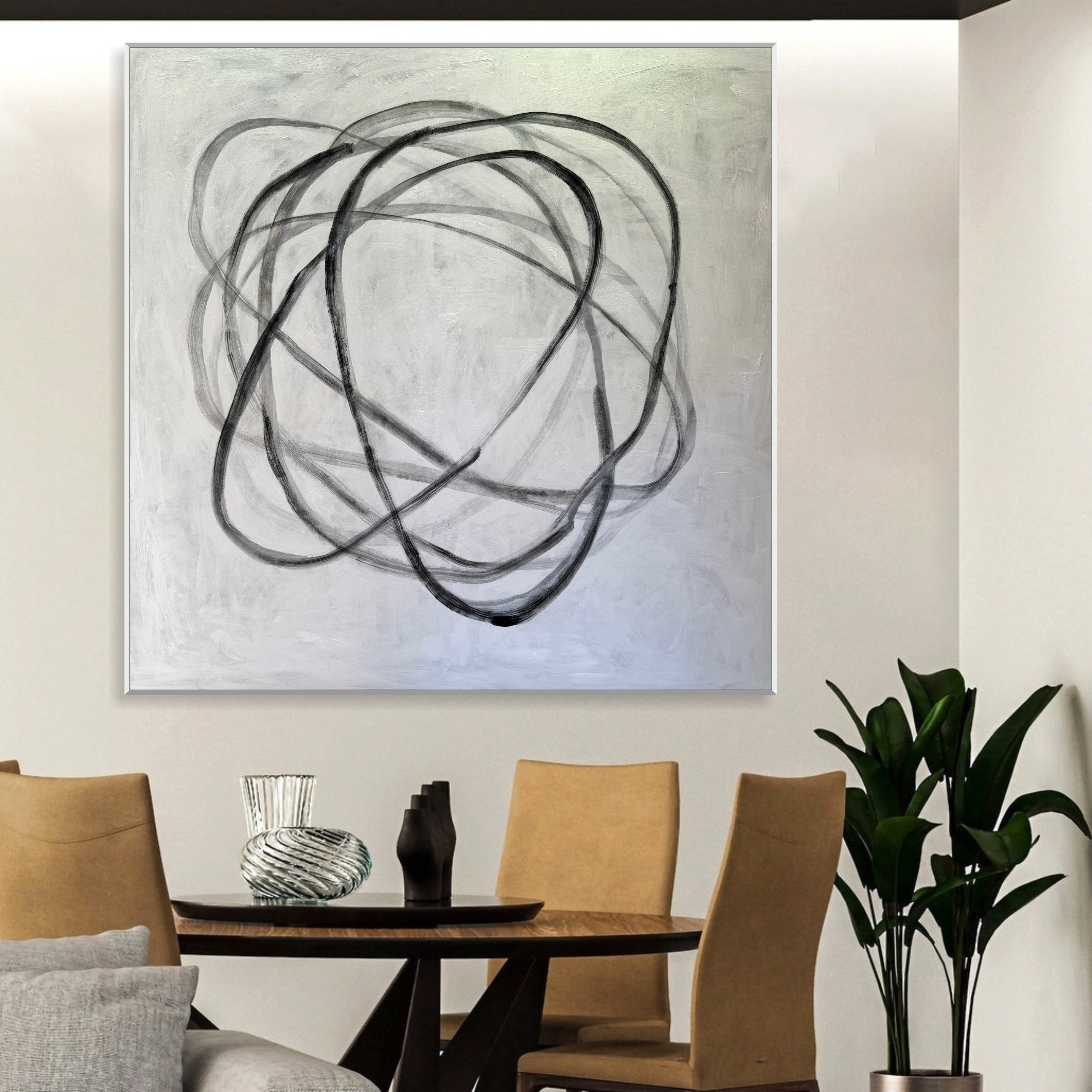 MINIMALIST SWIRL 72"x72"