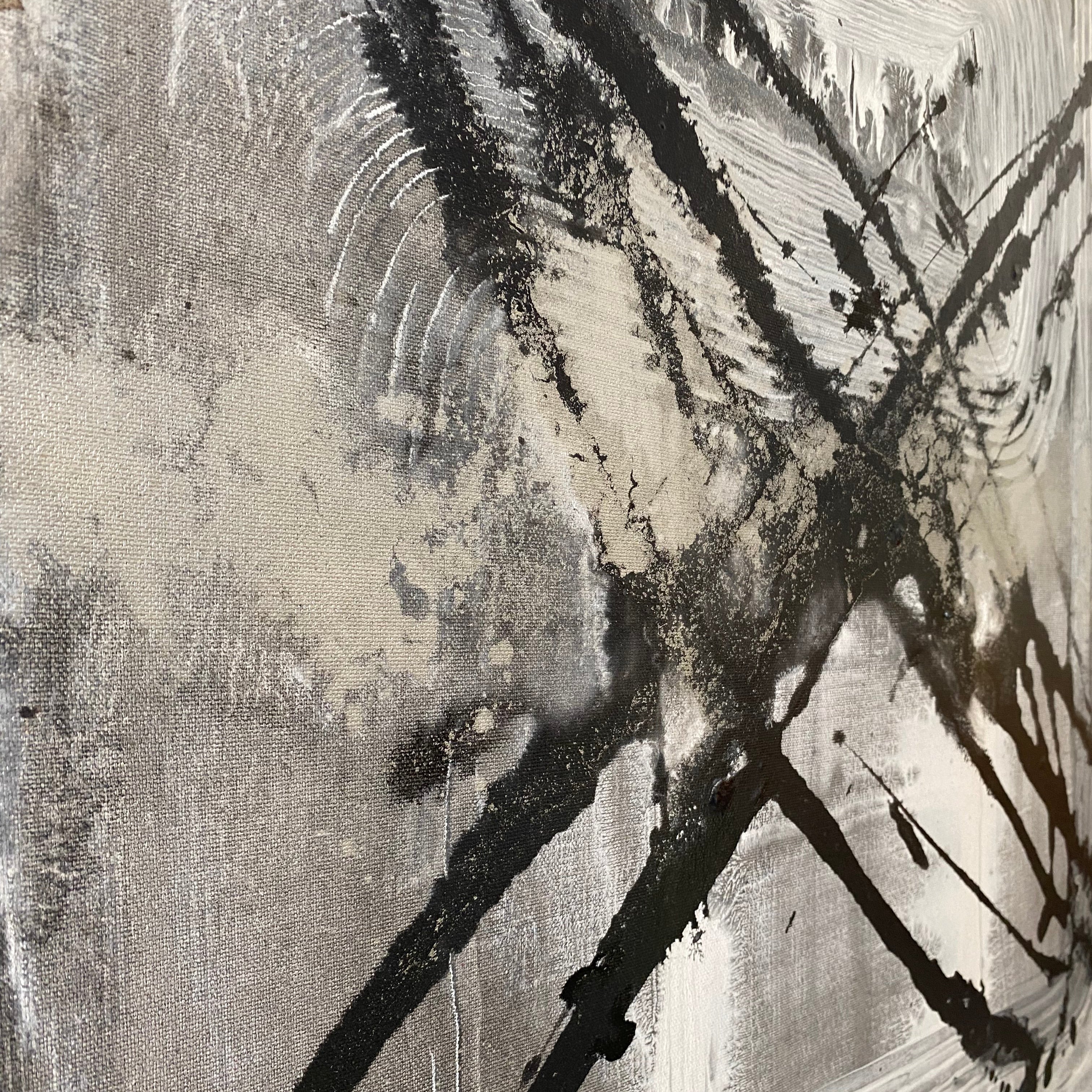 MONOCHROME IMPACT 26"x26"