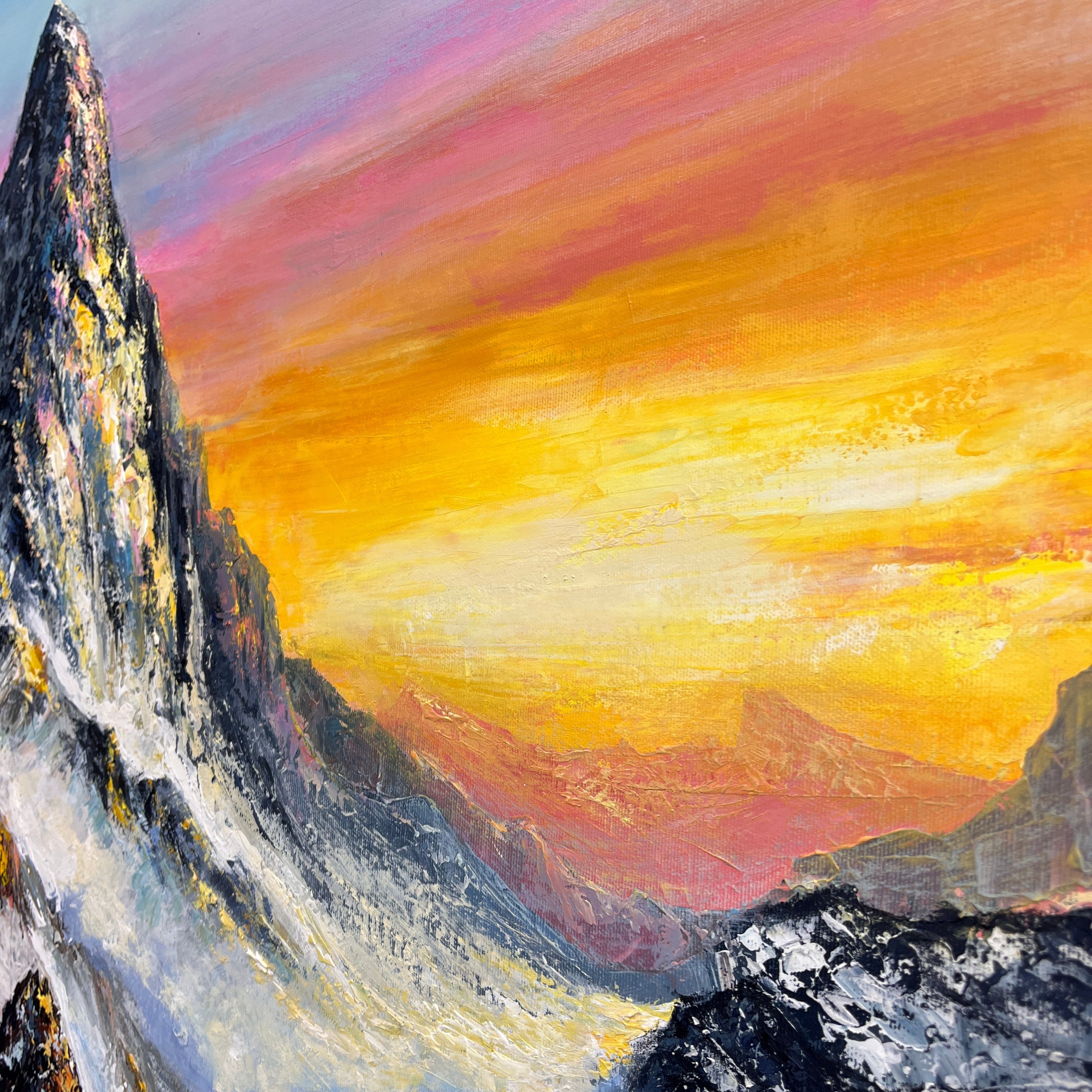 MAJESTIC MOUNTAIN SUNRISE