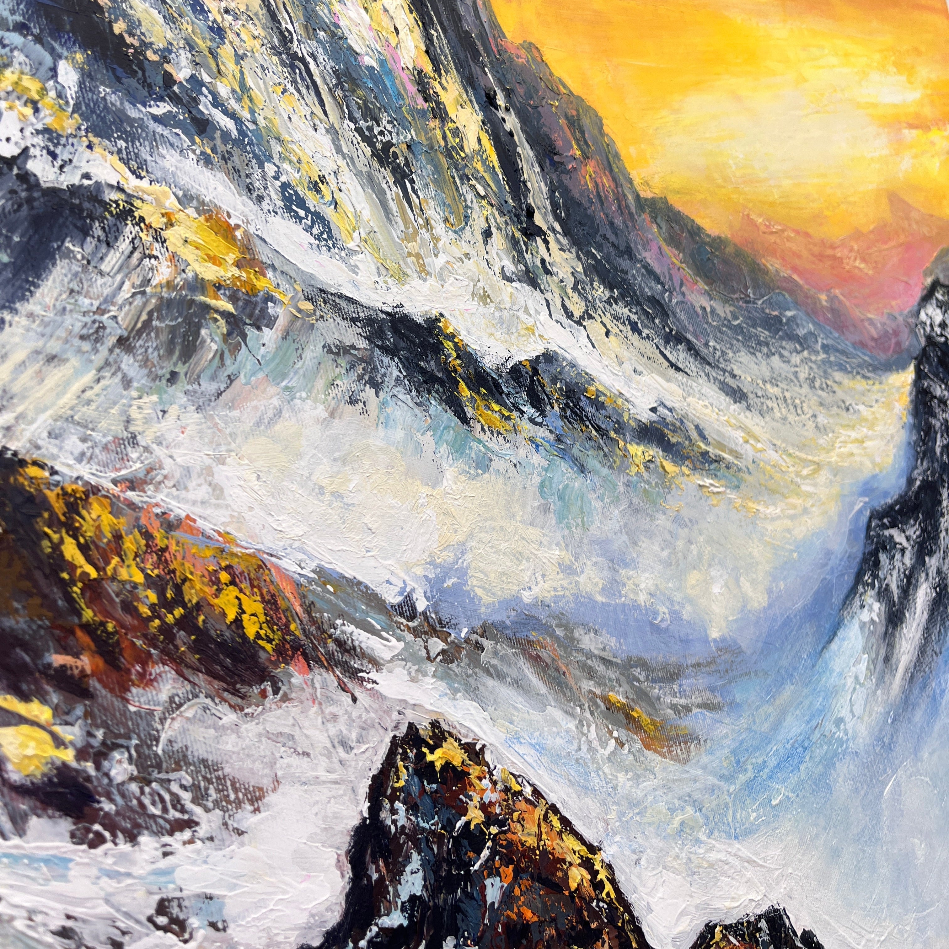 MAJESTIC MOUNTAIN SUNRISE