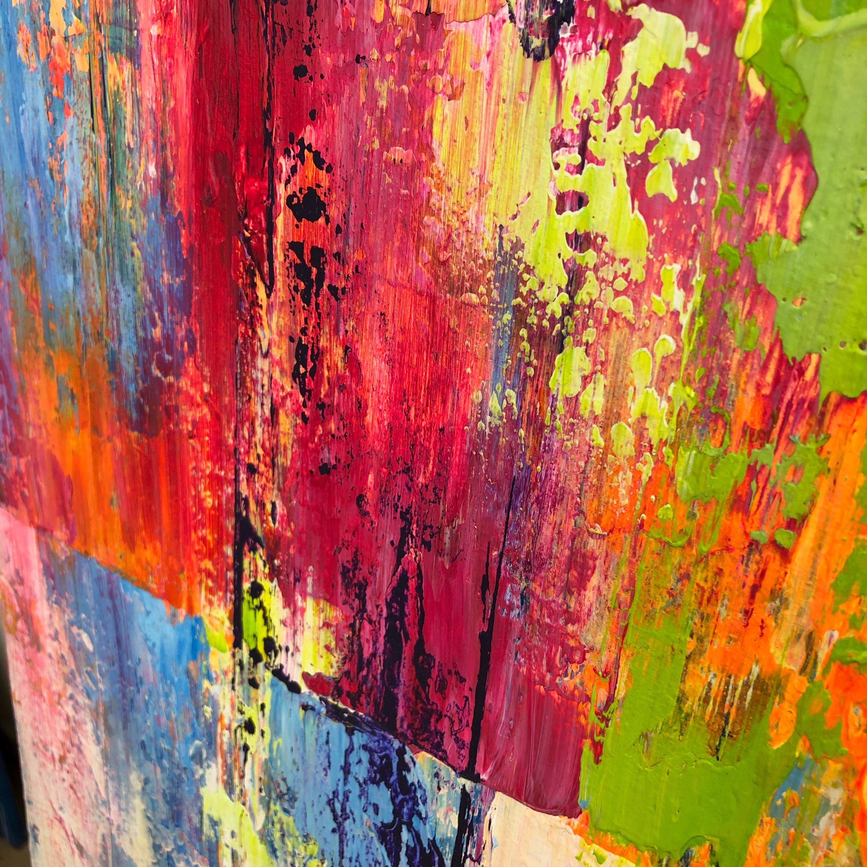 RADIANT CASCADE 40"x40"