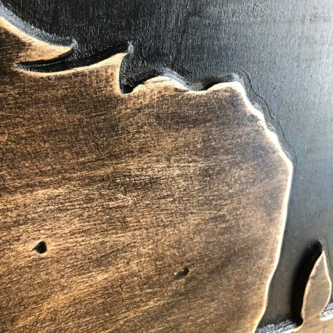 WOODEN ELEPHANT SIGN 11.8"x15.7"