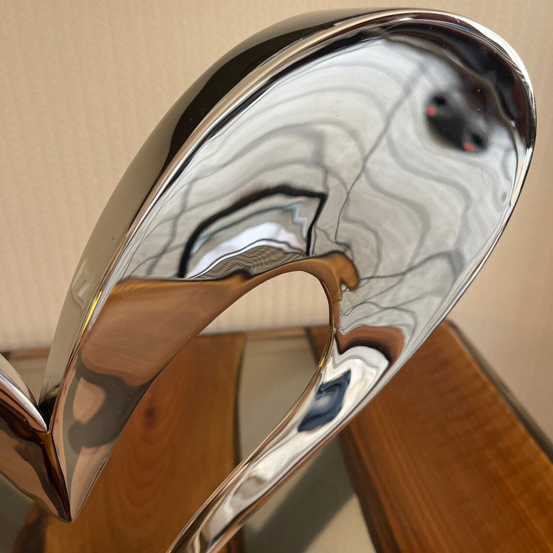 LOVING HEART 21.6"x15.7"