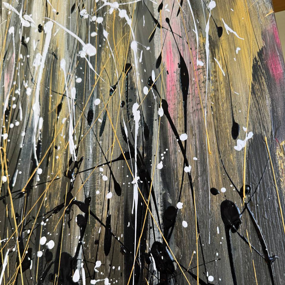 DYNAMIC CONTRAST 47.2"x15.7"