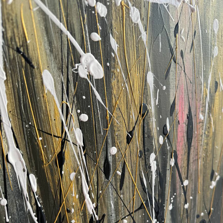 DYNAMIC CONTRAST 47.2"x15.7"