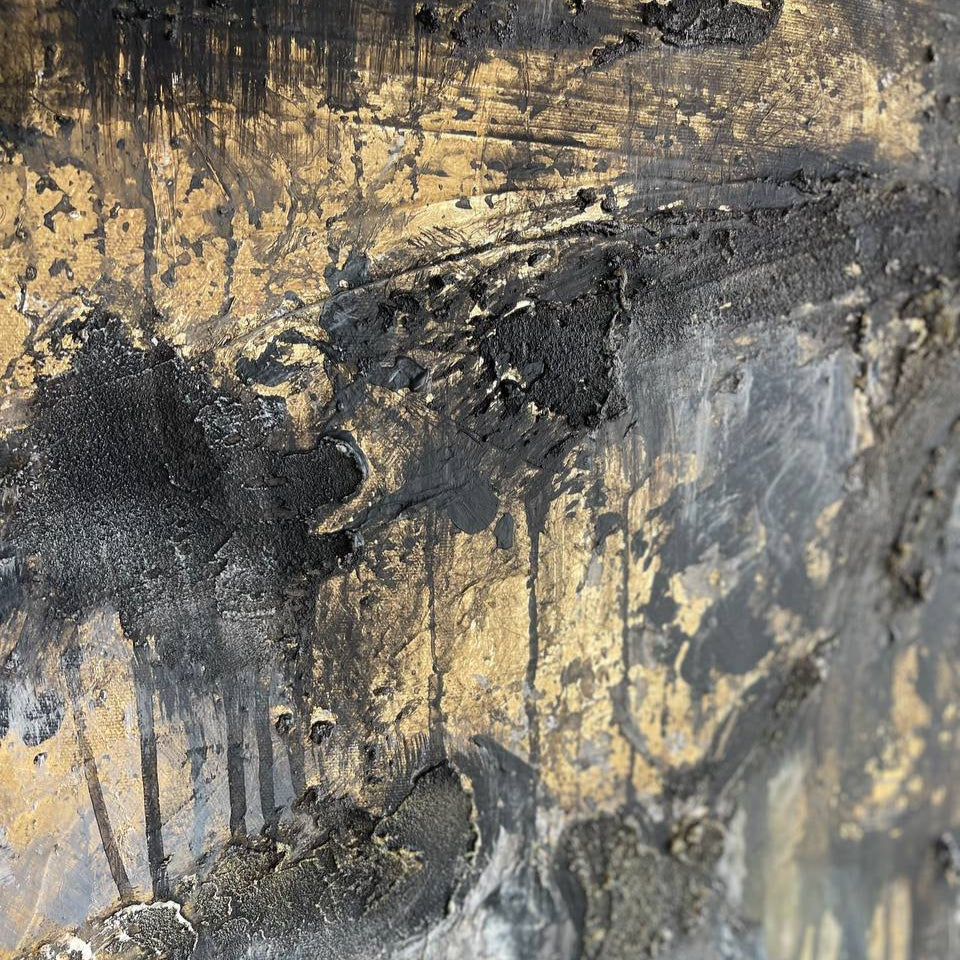 GLISTENING ABYSS 40"x40"