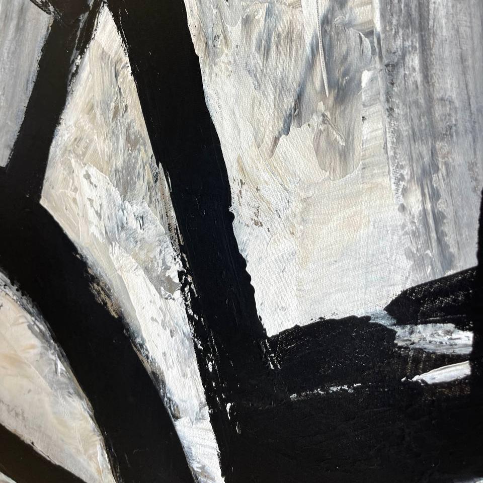 MONOCHROME VISUALIZATION