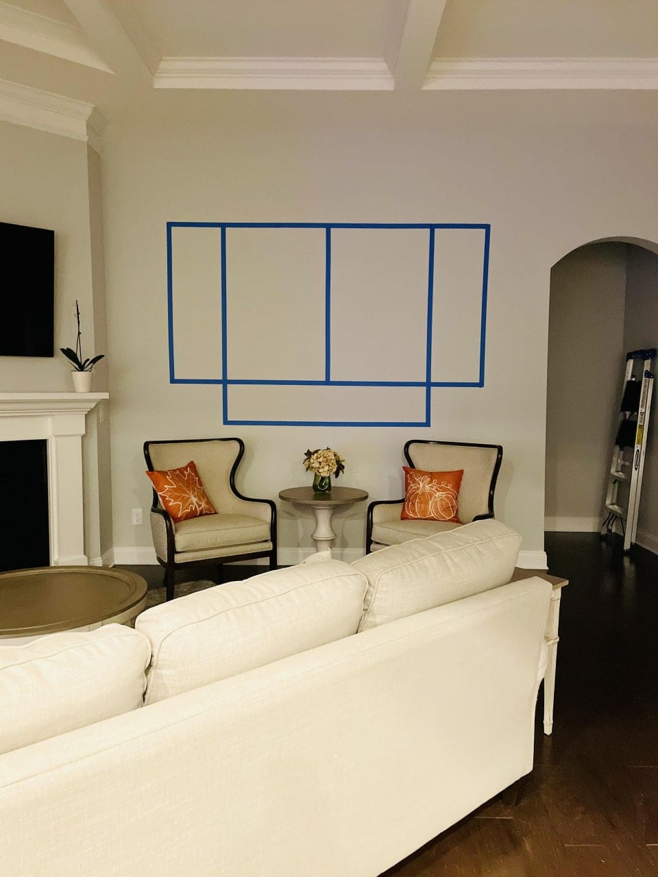 Visualization of a painting on your wall