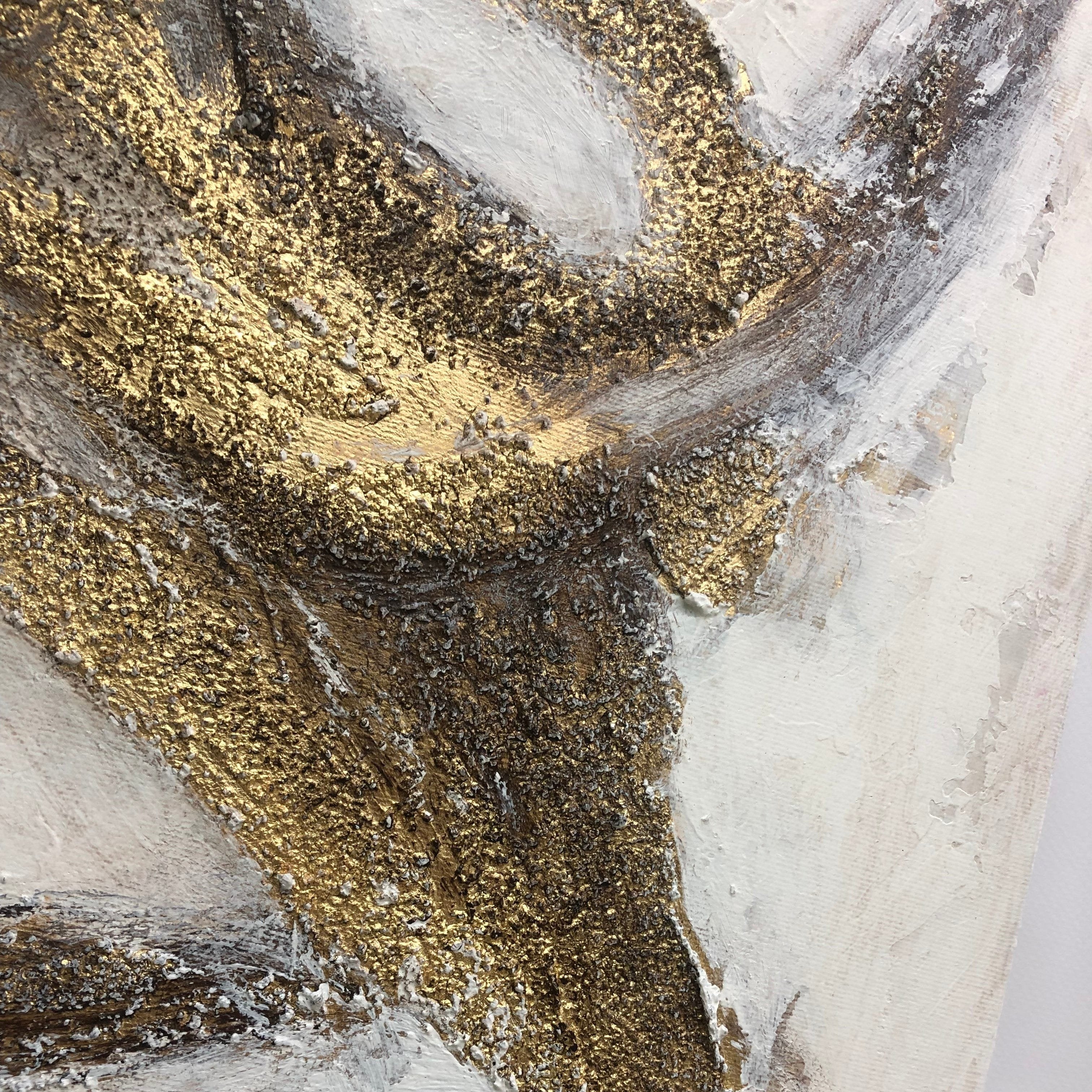 GOLDEN WEIGHTLESSNESS