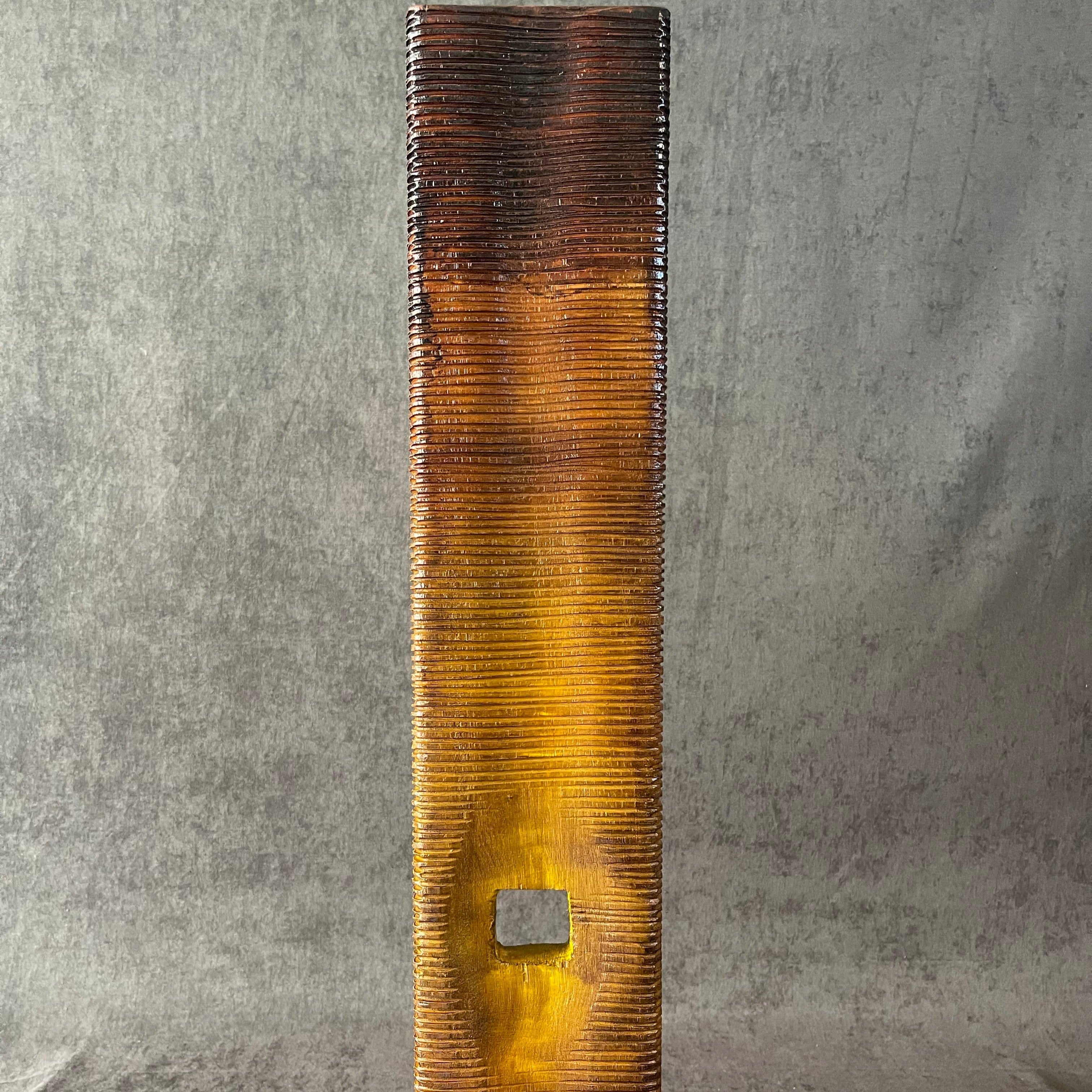 HONEY TOWER 27"x5"