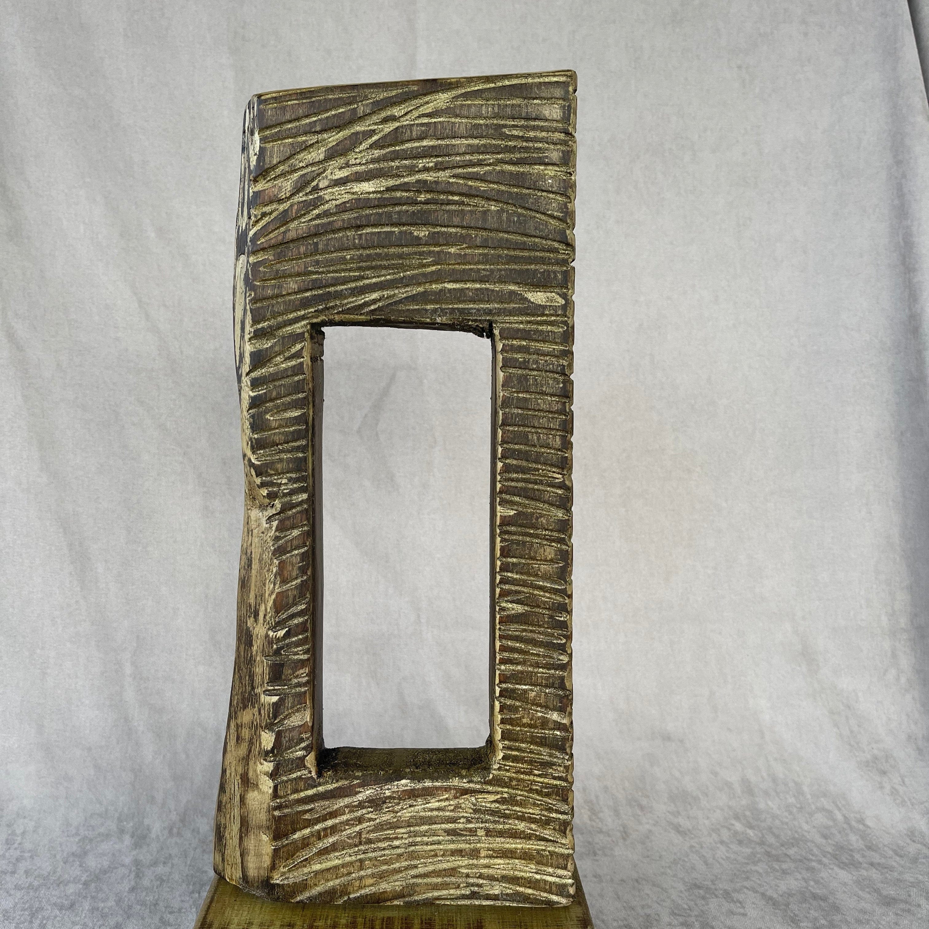 EYE OF A NEEDLE 18.2"x7"