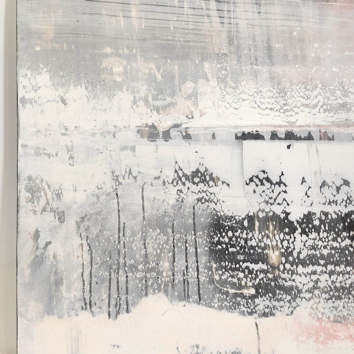 WHITE 205 47.24"x39.37"