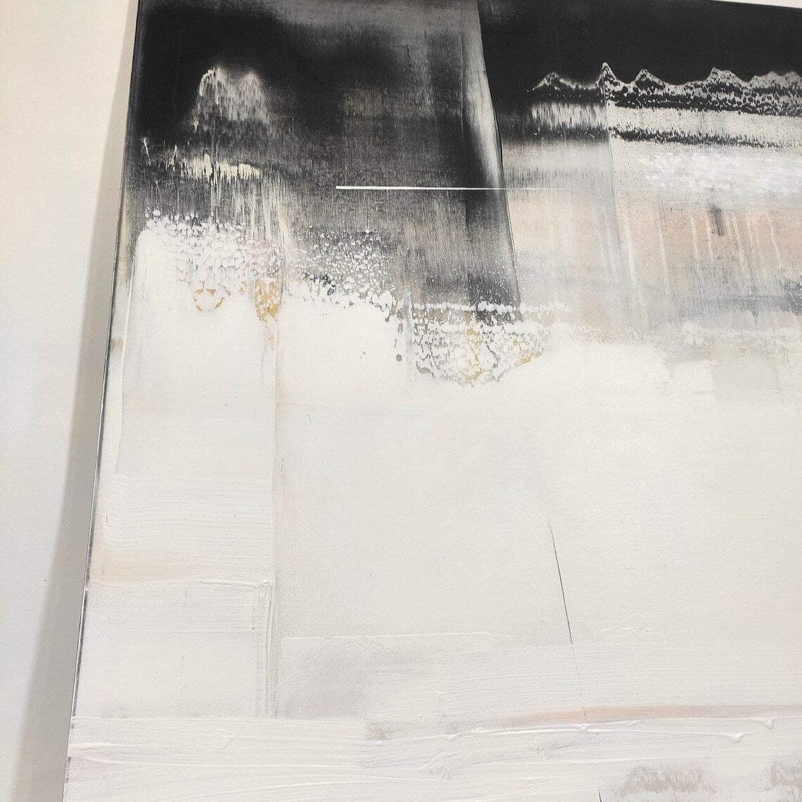 WHITE 200 47.24"x37.40"