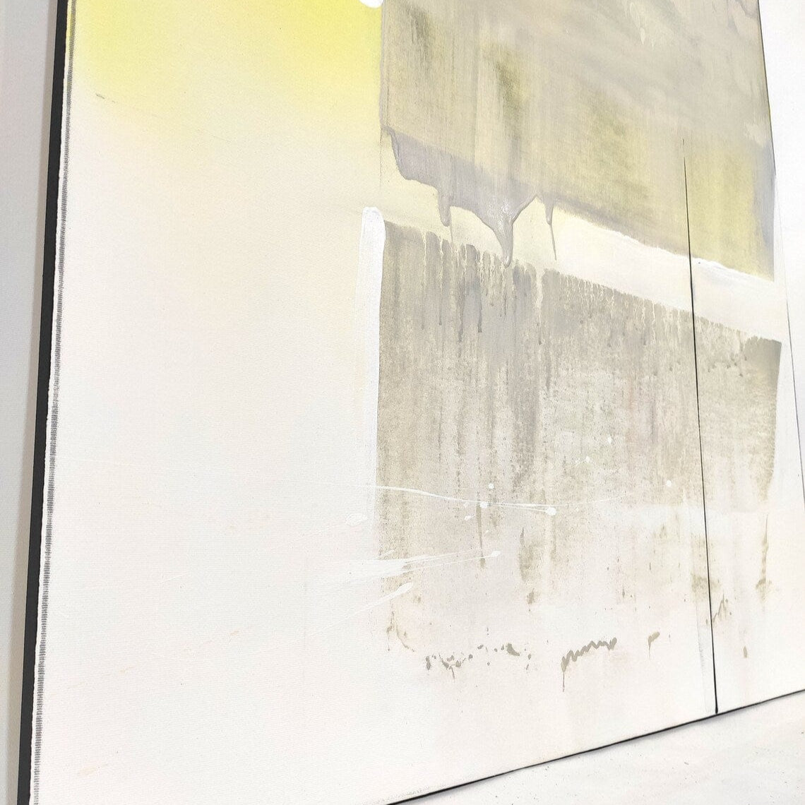 WHITE 123 47.24"x37.40"