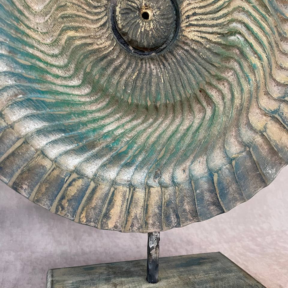 SHIELD OF DIONYSUS 18.9"x14.5"