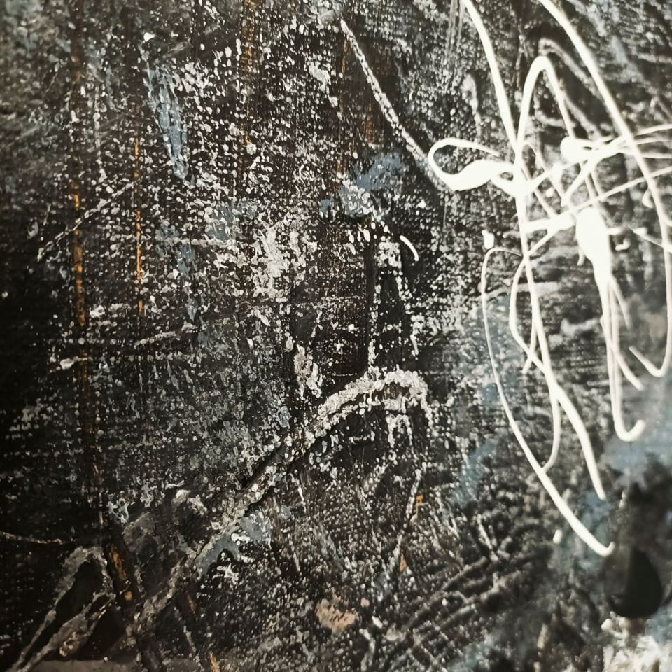 DIMENSION 31.5"x43.3"