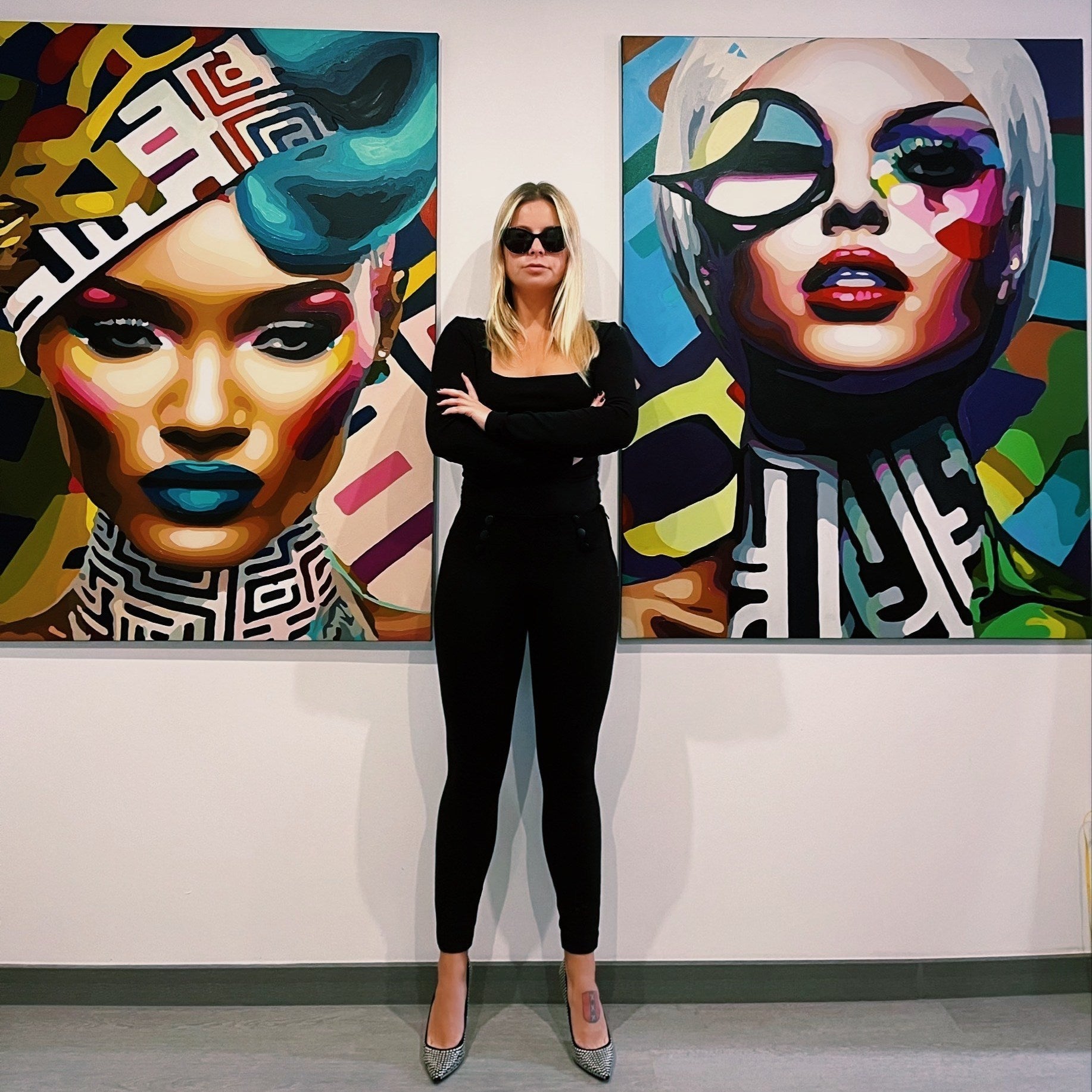 paintings by Nana artist For Sale